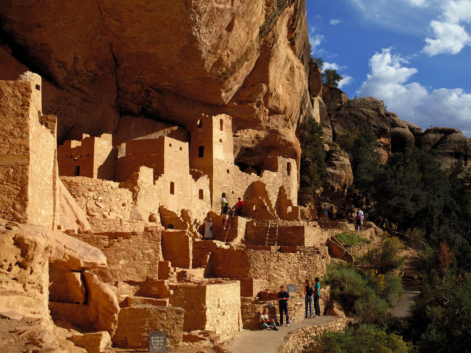 Cliff Dwellings- Mesa Verde Tours Cliff Dwellings- Mesa Verde Tours