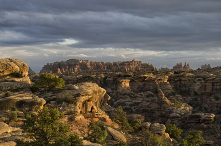 Needles District - Canyonlands - Mild to Wild Rafting