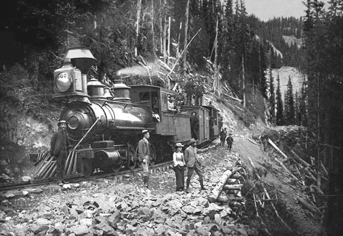 Silverton to Ouray Railroad - Historic Mining Towns Colorado - Mild to Wild
