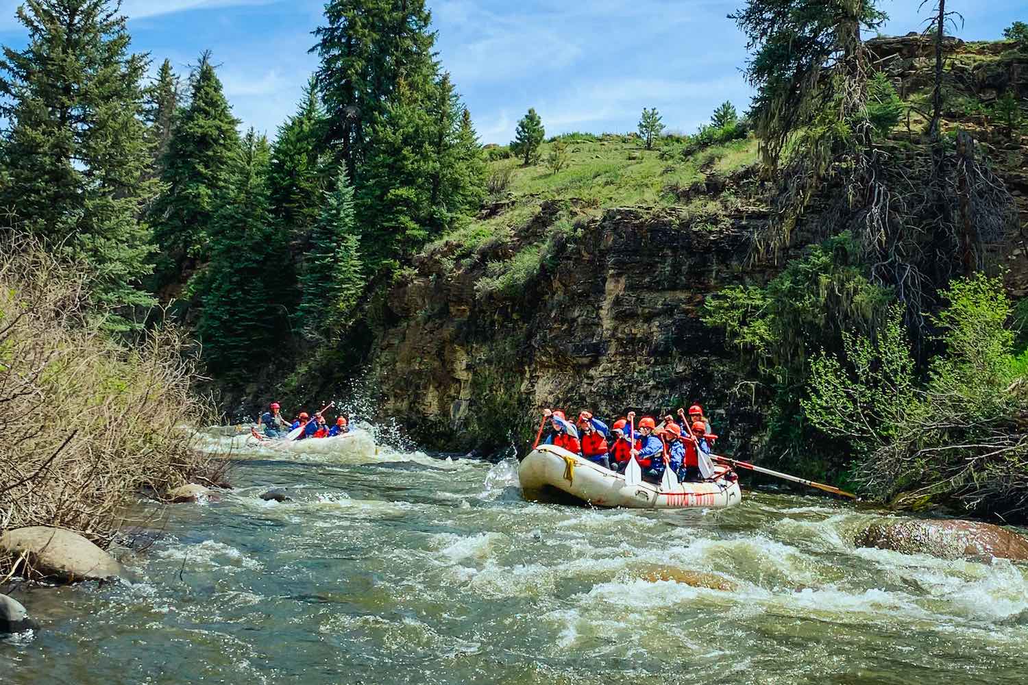 Upper Box Piedra River Rafting – Mild to Wild Rafting