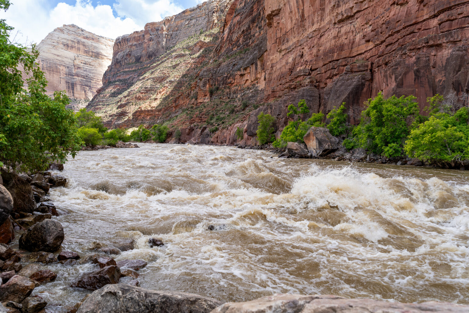 Yampa river - Scenic shot of Warm Springs rapid